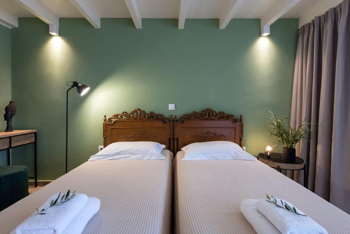 Iliopetra Corfu With Access To Shared Pool Holiday home *