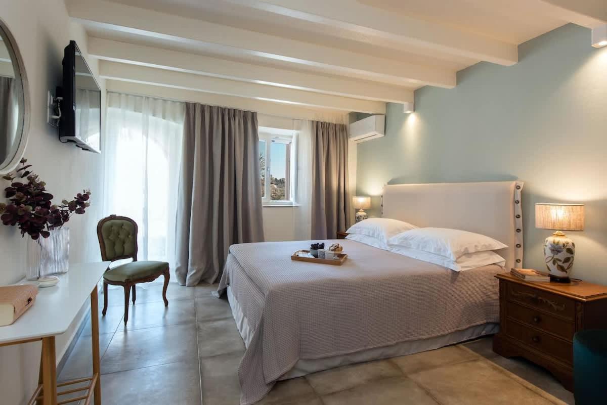 Iliopetra Corfu With Access To Shared Pool Holiday home