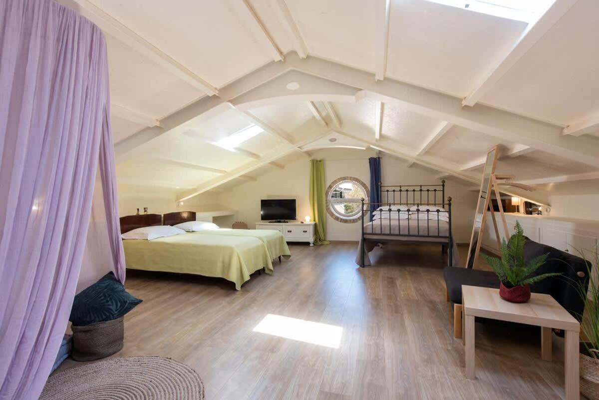 Iliopetra Corfu With Access To Shared Pool Holiday home *